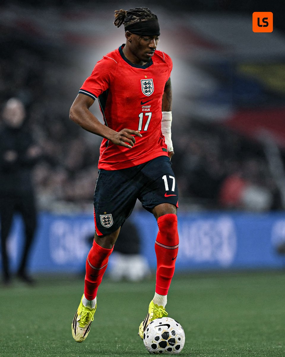 LiveScore tweet media