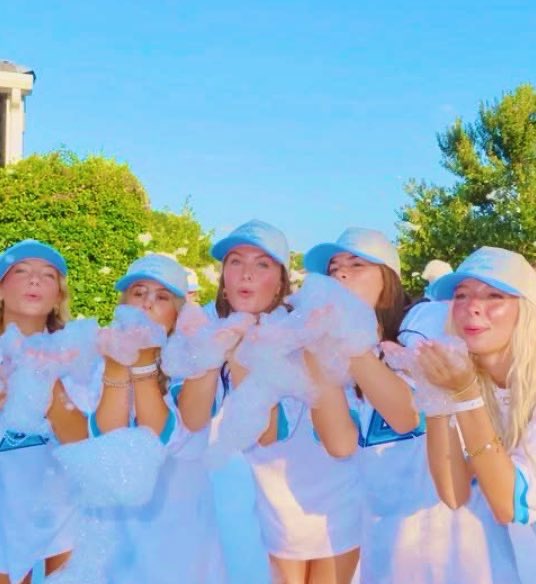 Thษlษssษ tweet media