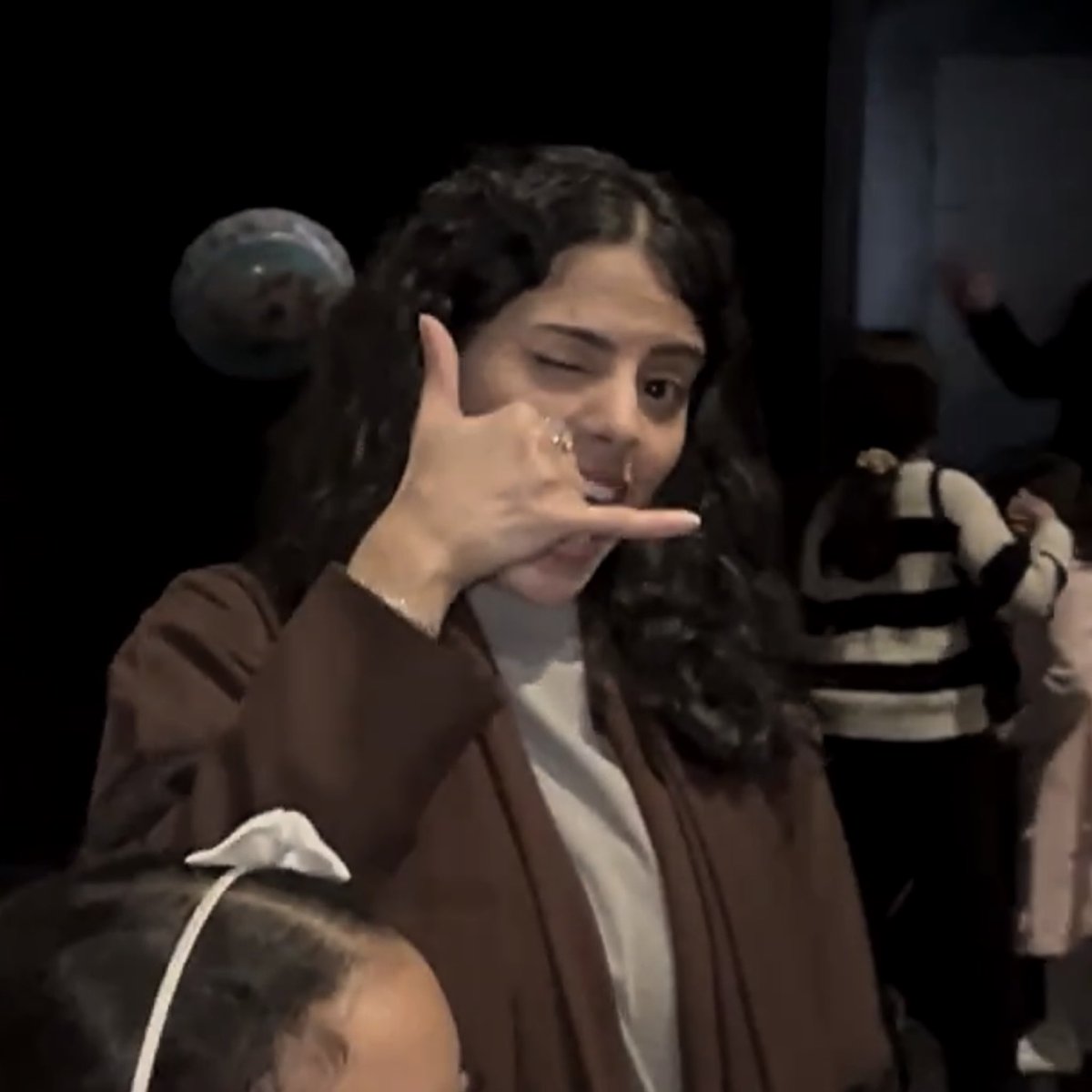 شَارون ୨ৎ tweet media