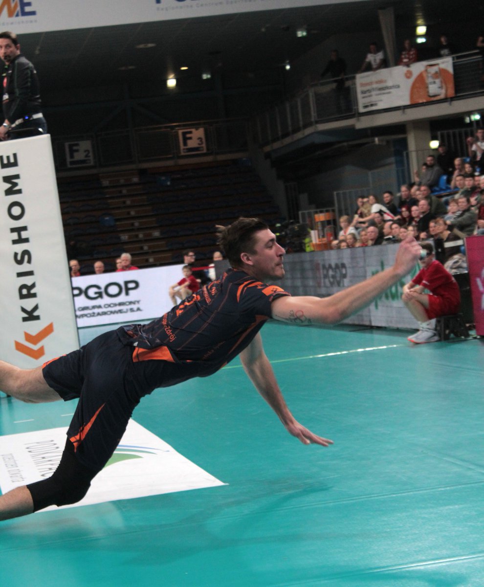 PoSiatce🏐 tweet media