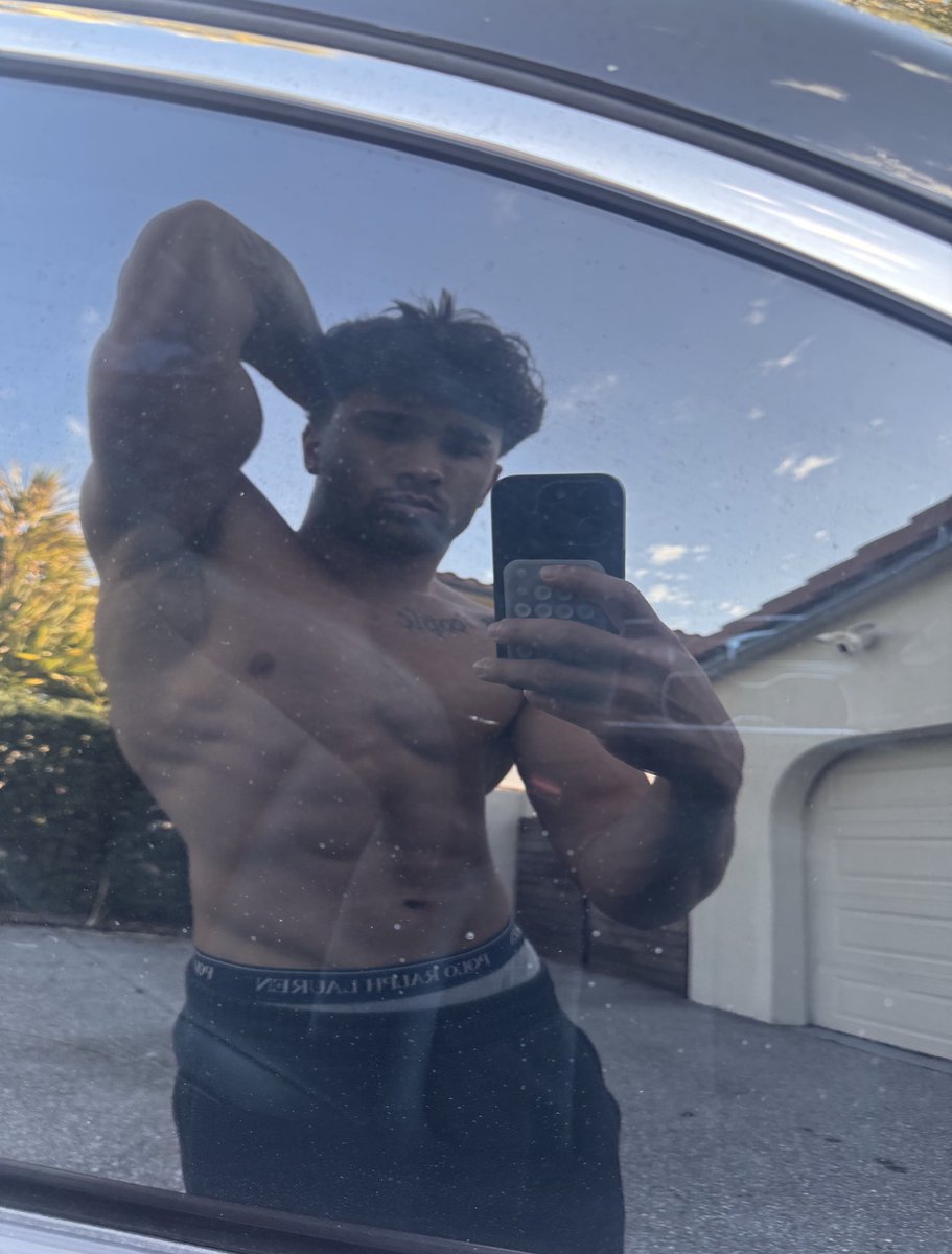 Master.jay03 tweet media