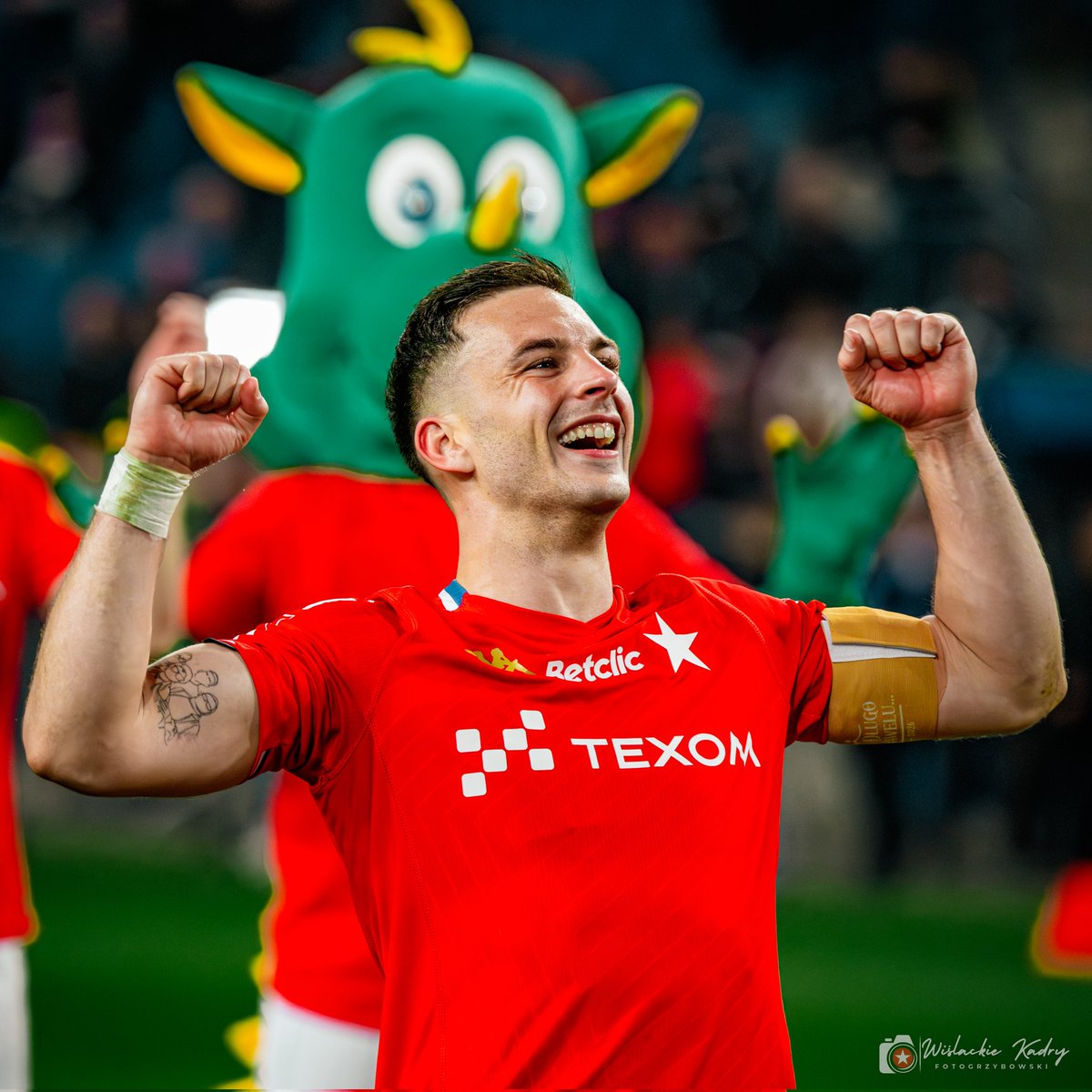 Krzysztof tweet media