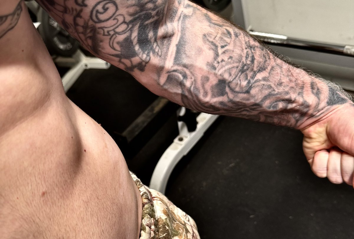 Tex the White tweet media