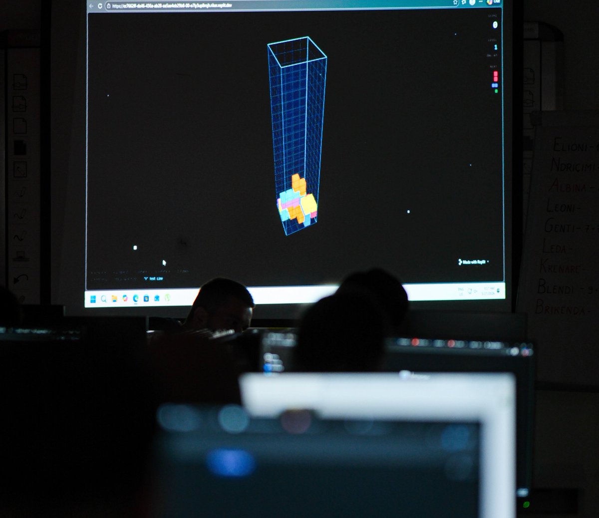 ICKosovo's tweet image. Our young prompt engineers 😍 #PromptEngineering #AI #training