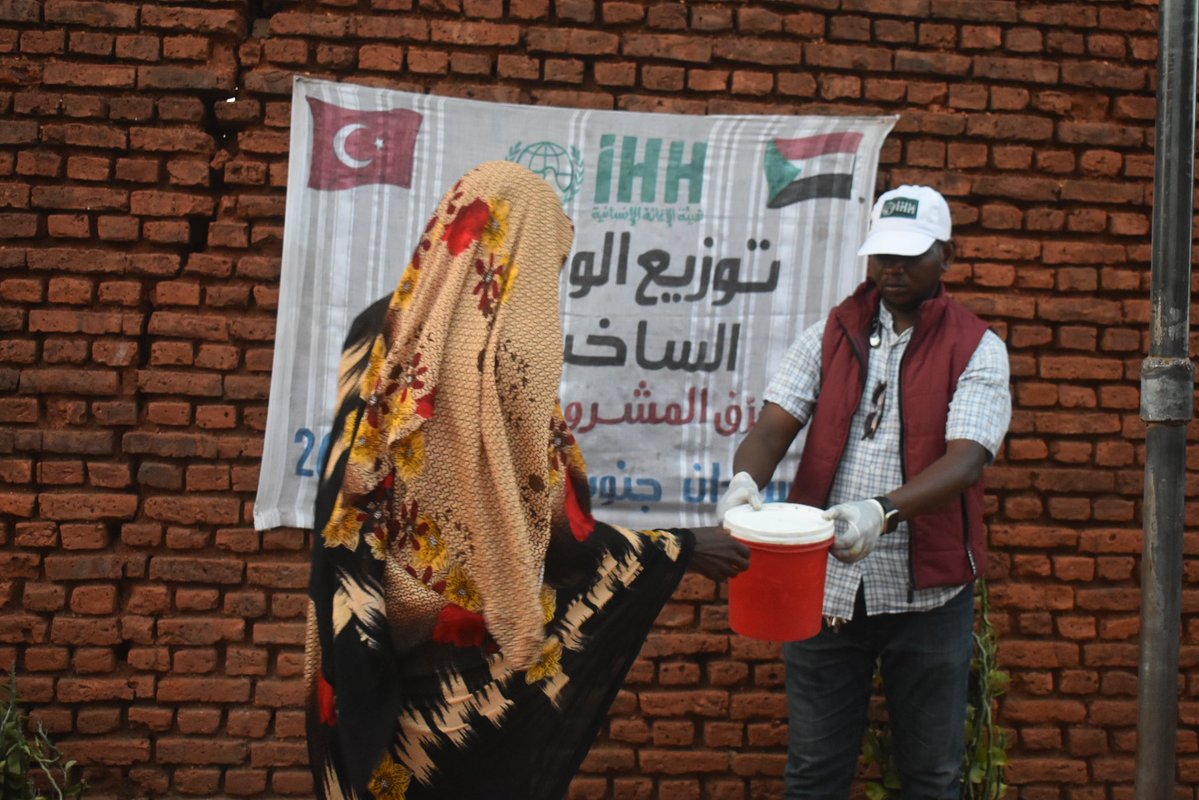 هيئة الإغاثة tweet media