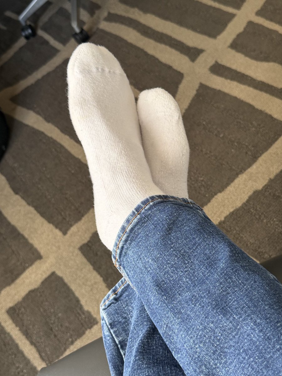 Beardedfootman tweet media