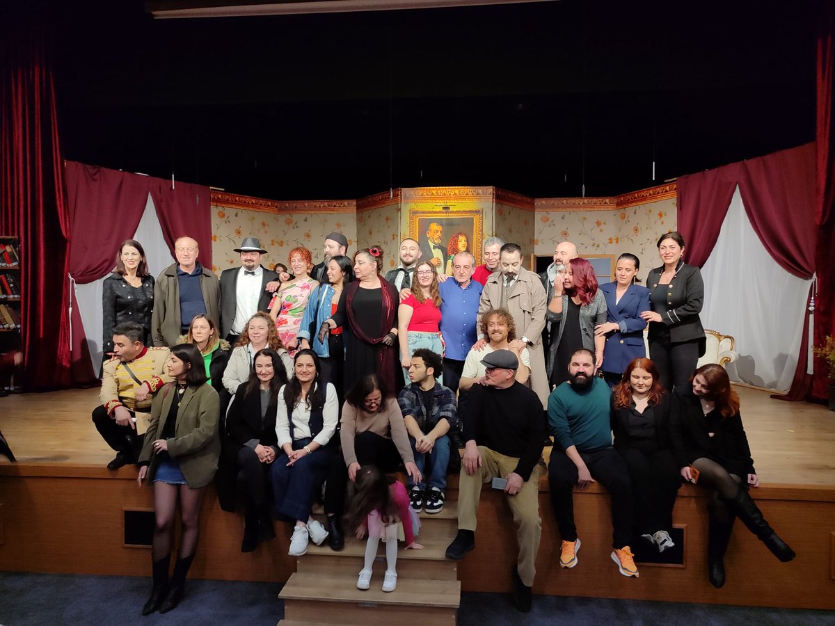 Tiyatro ailem🎭🤍