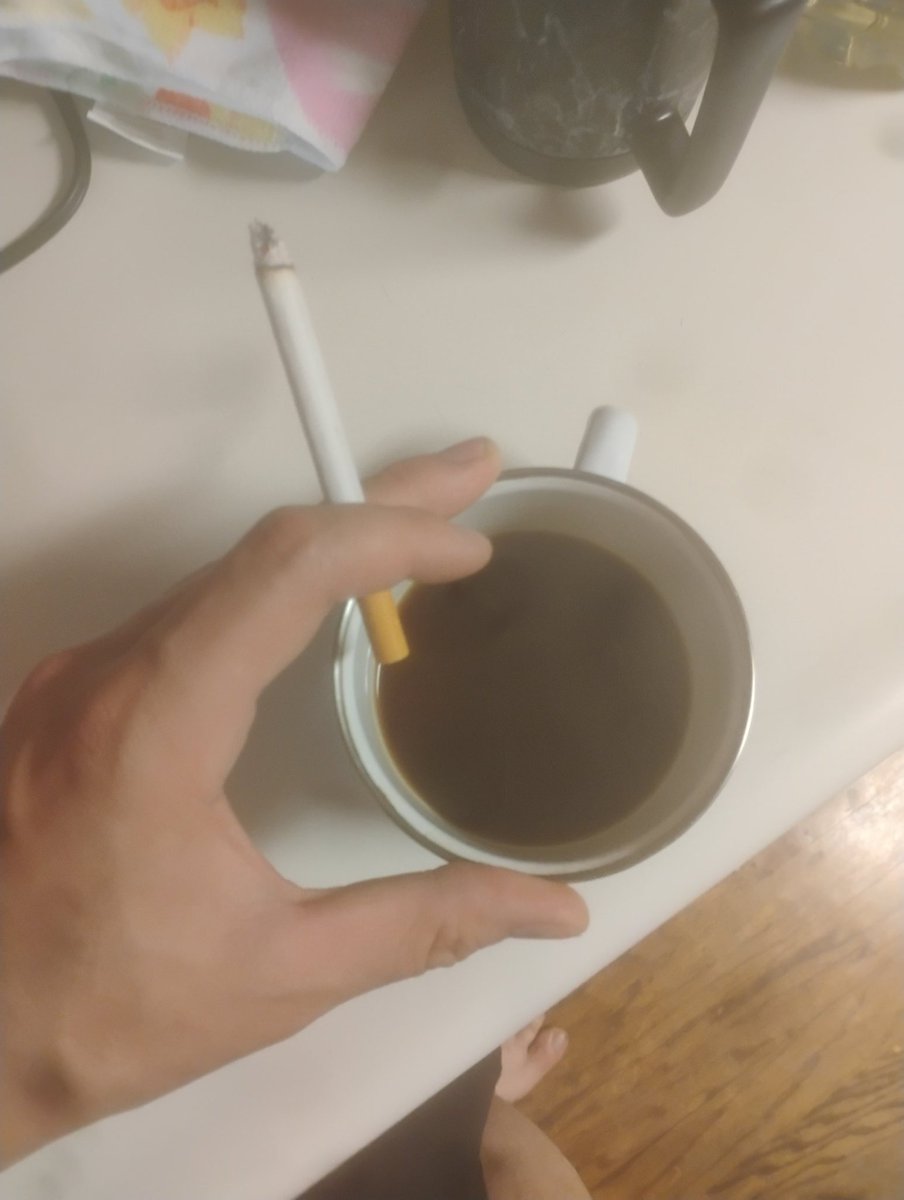 smartass🏴 (actually a Skinwalker) tweet media