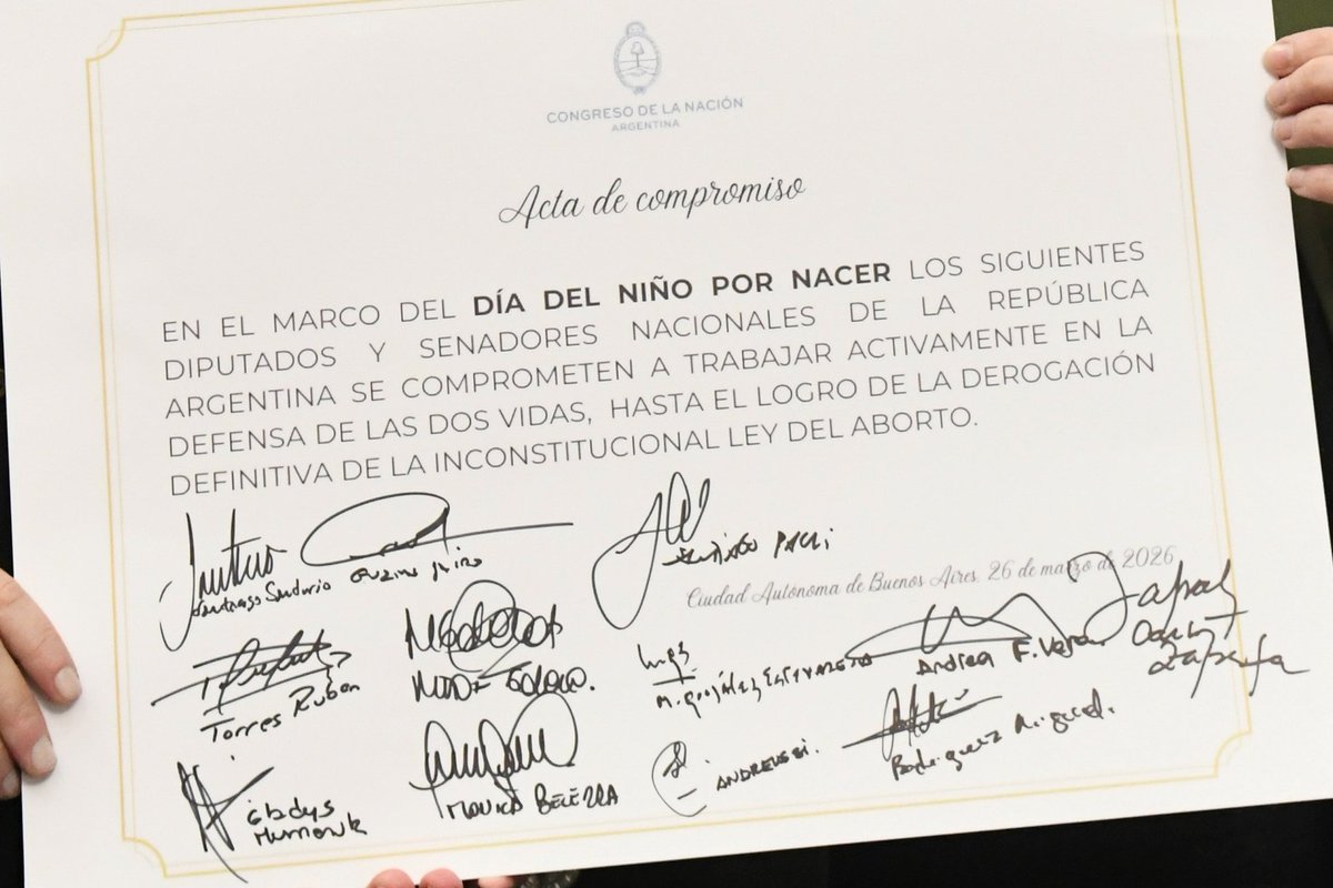 Bárbara Andreussi tweet media