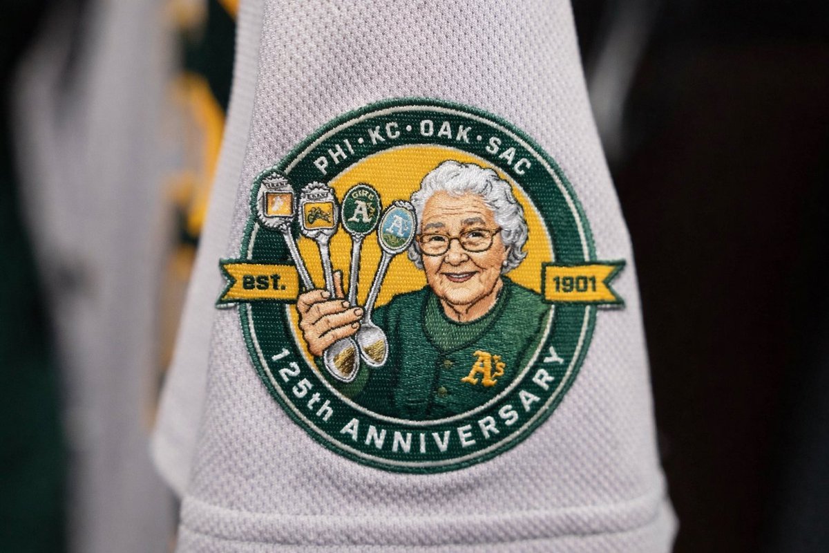 emo Mozeliak tweet media