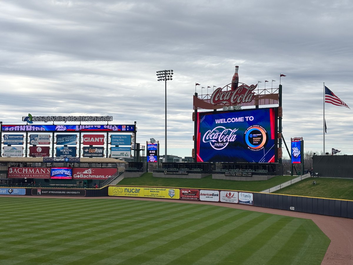 NonRosterChip tweet media