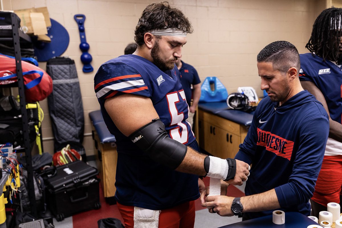 Duquesne Football tweet media