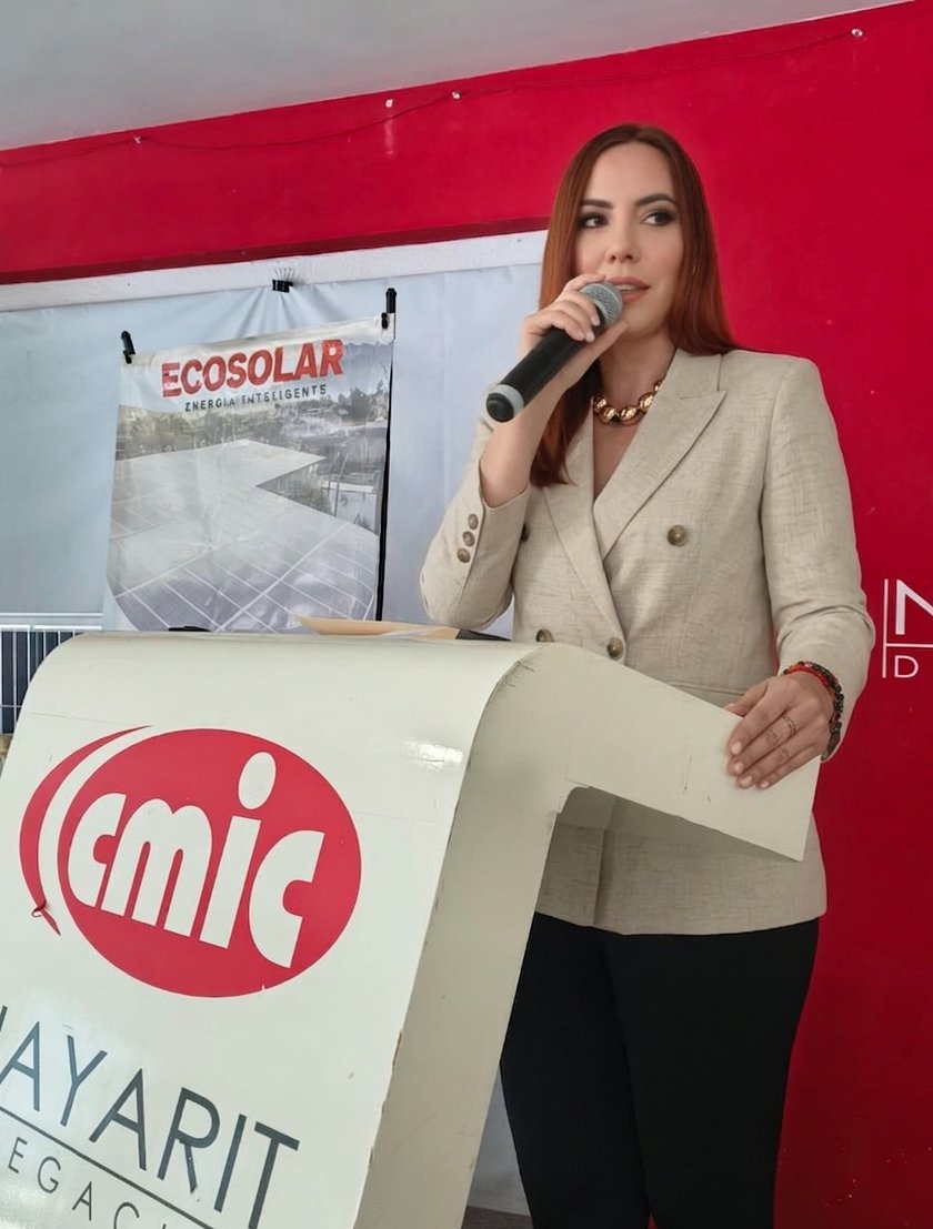 Arianna Olvera tweet media