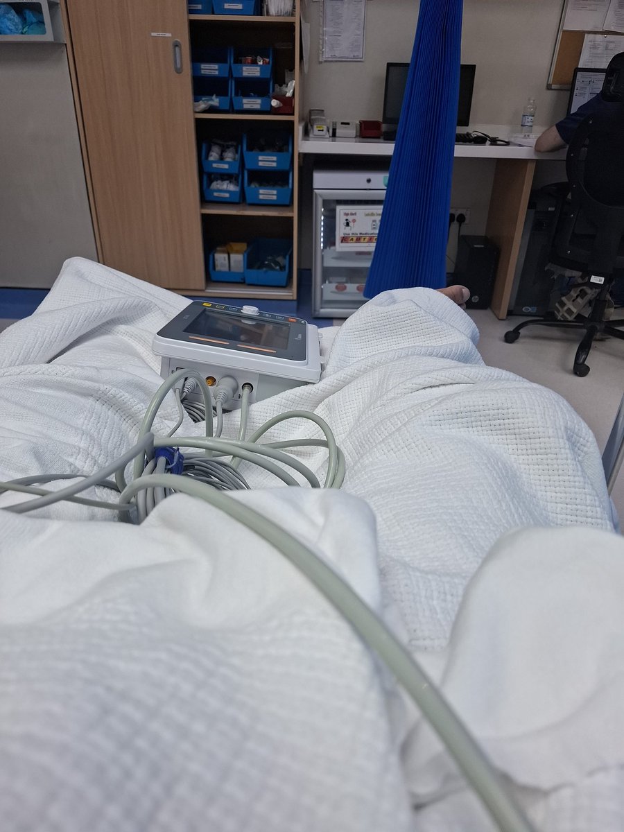 هاوي و عاشق عطور tweet media