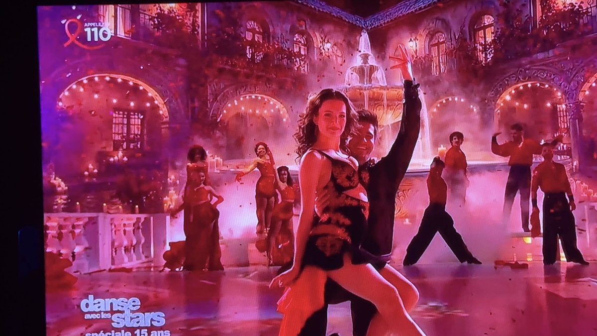 Je suis d’accord que Julien s’est grave éclater sur cette samba. C’est sûrement après que notre Lenie soit venue 😅. #DALS #DALS2026