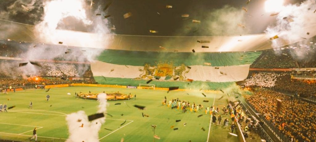 Plakplaat tweet media