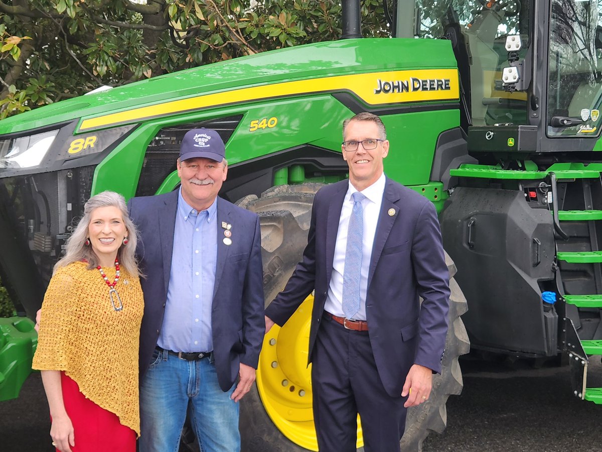 Iowa Corn tweet media