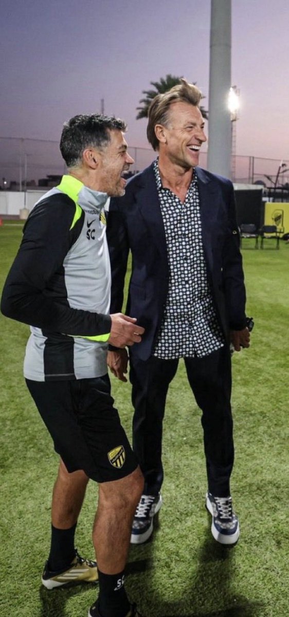 الحاجز 🟨⬛️ tweet media