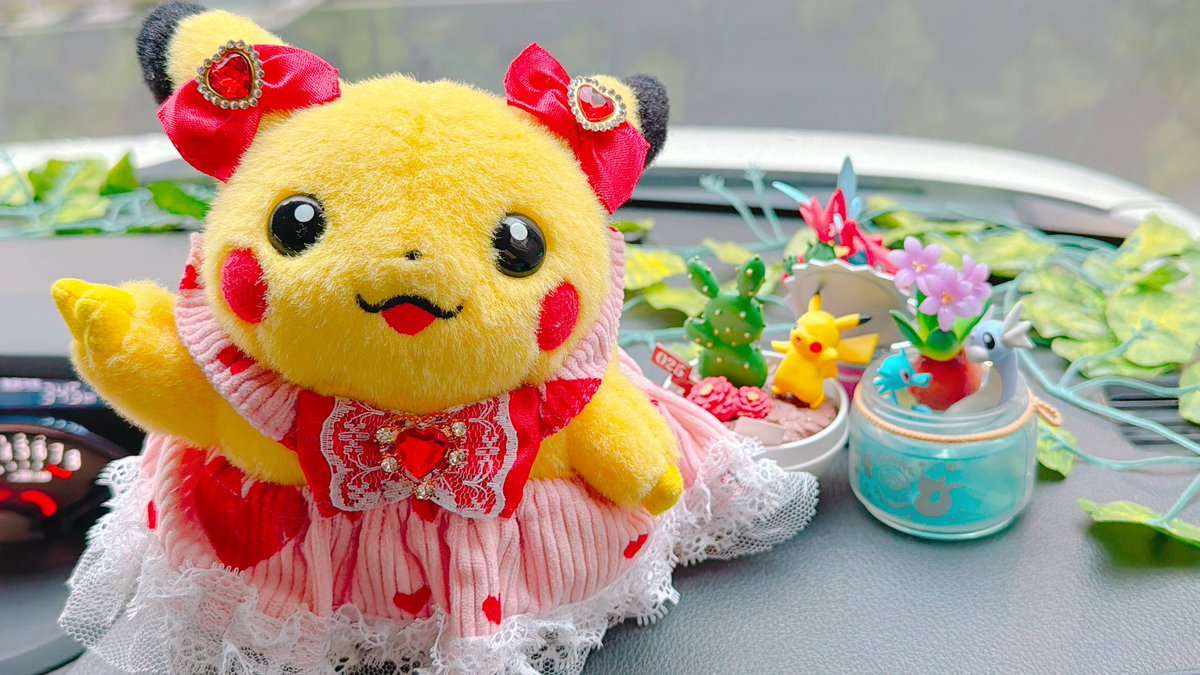 初期ピカチュウϞໂ•·̫•ໃ♥ tweet media