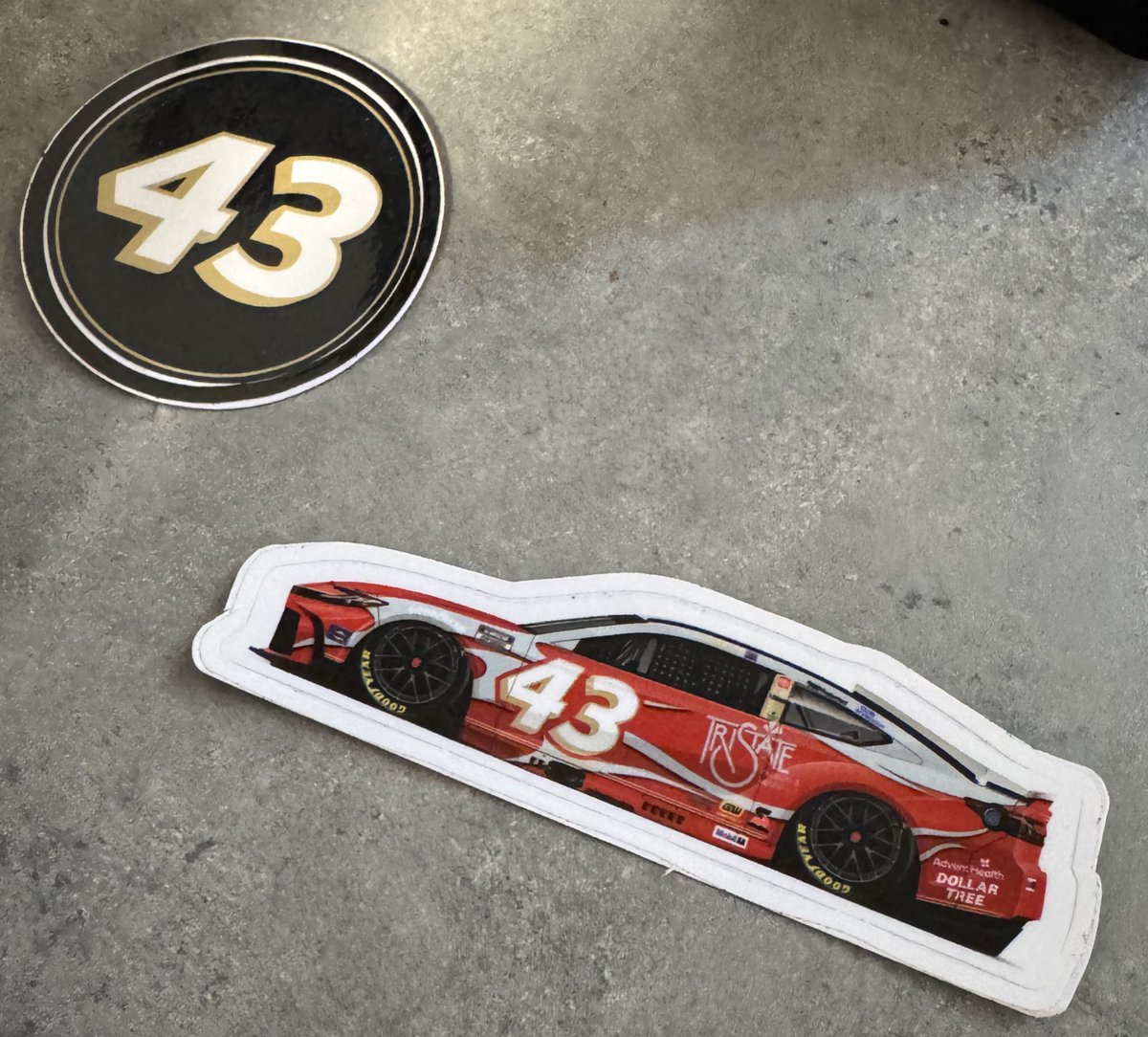 jone 4️⃣3️⃣ tweet media