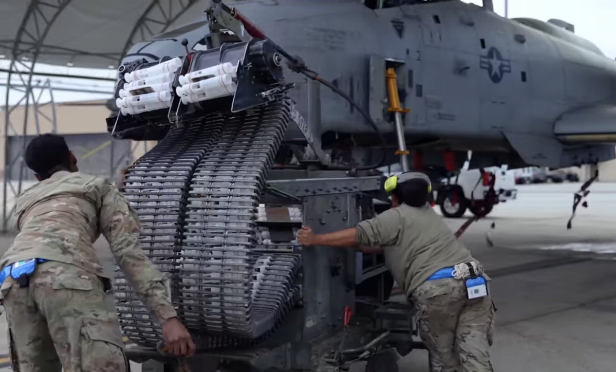 Karen چپول شناس tweet media