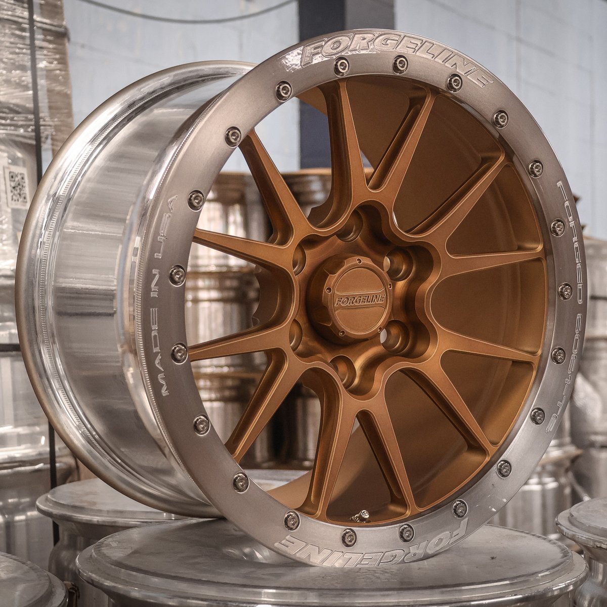 ForgelineWheels's tweet photo. Unexpected. The team at Wheels Performance Miami created a truly unique combination with this set of 6-lug 17x10 #Forgeline forged #monoblock #GS1R6Beadlock wheels for a Ford F-150. The Brushed Matte Tinted Gold finish, paired with Tinted Clear #beadlock rings, creates an almost animated appearance. Learn more about the GS1R-6 Beadlock (including sizes and pricing) at: https://t.co/Lctfe0WGPP
🇺🇸🇺🇸🇺🇸
---------------
Wheel: #ForgelineGS1R6Beadlock
Type: Forged Monoblock
Series: Drag Racing Series
Size: 17x10.0 (x4)
Finish: Brushed Matte Tinted Gold with Tinted Clear Beadlock Rings