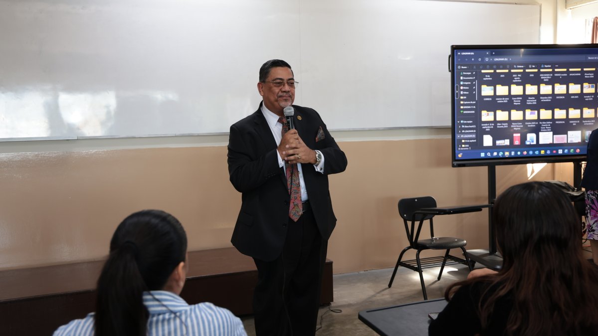 Utec El Salvador tweet media