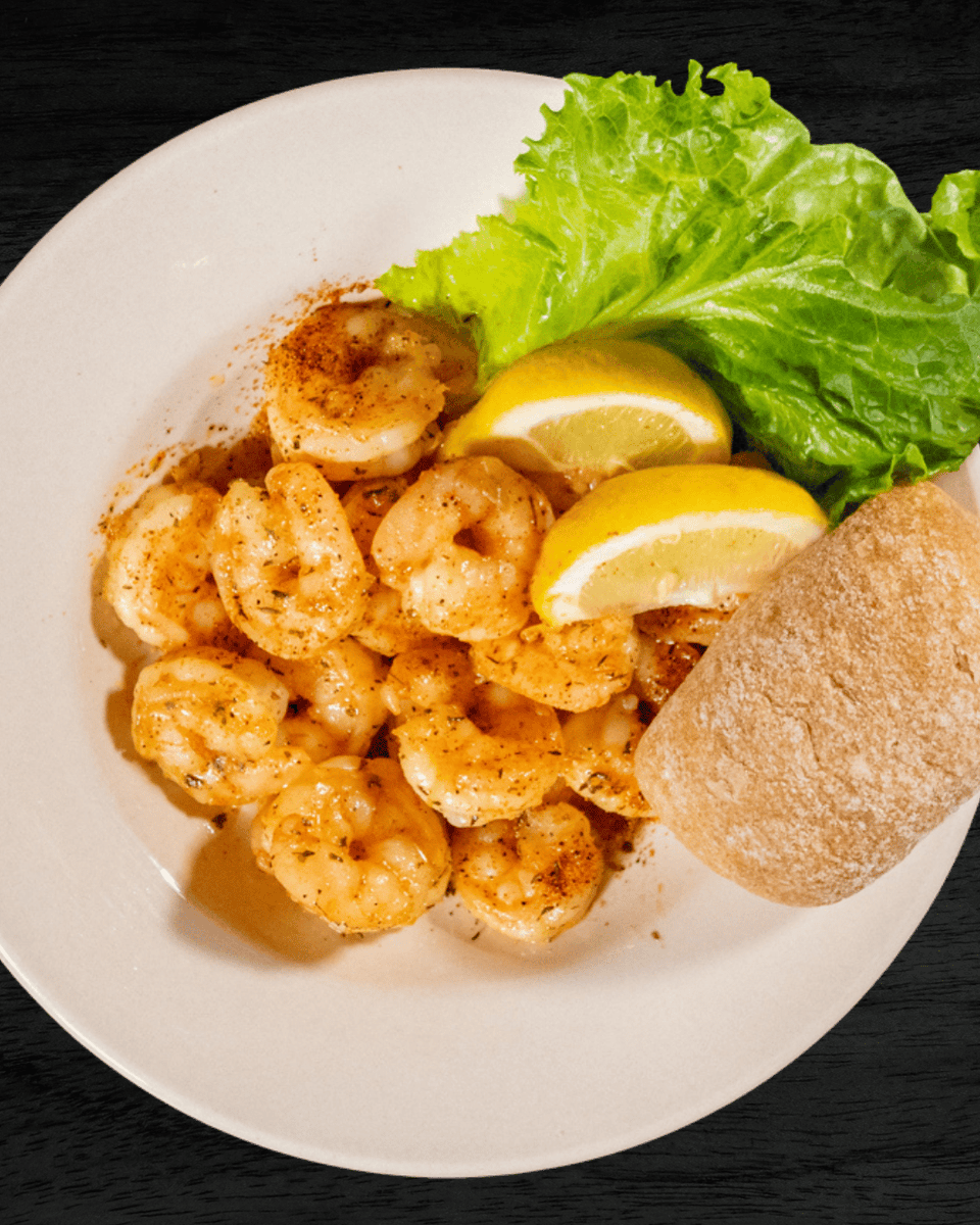 Still Lent, but we're doing it right 🍤🔥

Our Drunken Spicy Shrimp is calling your name. Succulent shrimp sautéed in white wine and Cajun spice, served with lemon and a dinner roll.

Part of our curated seafood menu every Friday during Lent. Stop by the Blarney 🍀