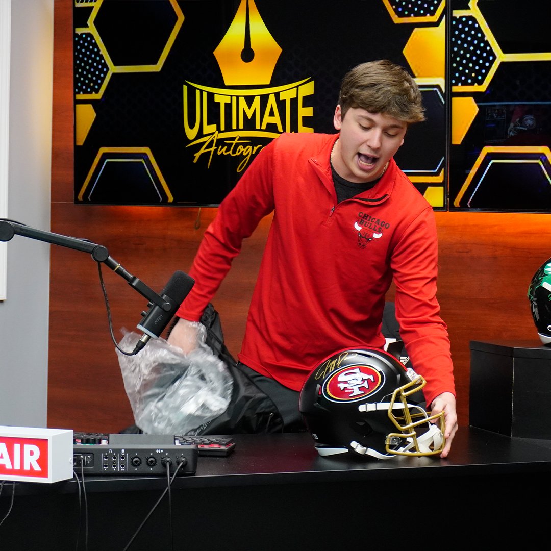 Ultimate Autographs tweet media