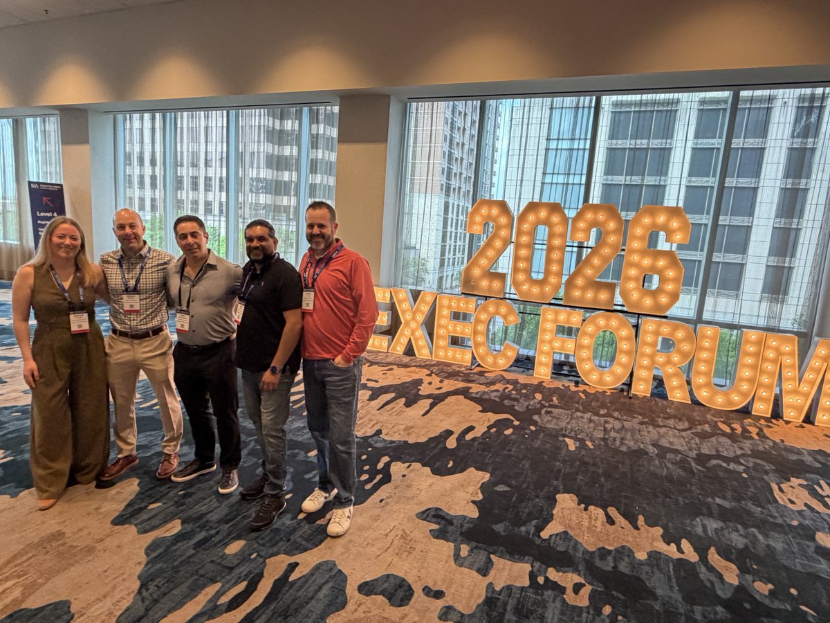 GreenKeyRsrces's tweet photo. Great week at the SIA Executive Forum with our Senior Partners and C‑suite leadership. 

Valuable insights, great conversations with industry peers, and a perfect way to celebrate being named one of SIA’s Best Staffing Firms to Work For! https://t.co/Xy270XvHKQ