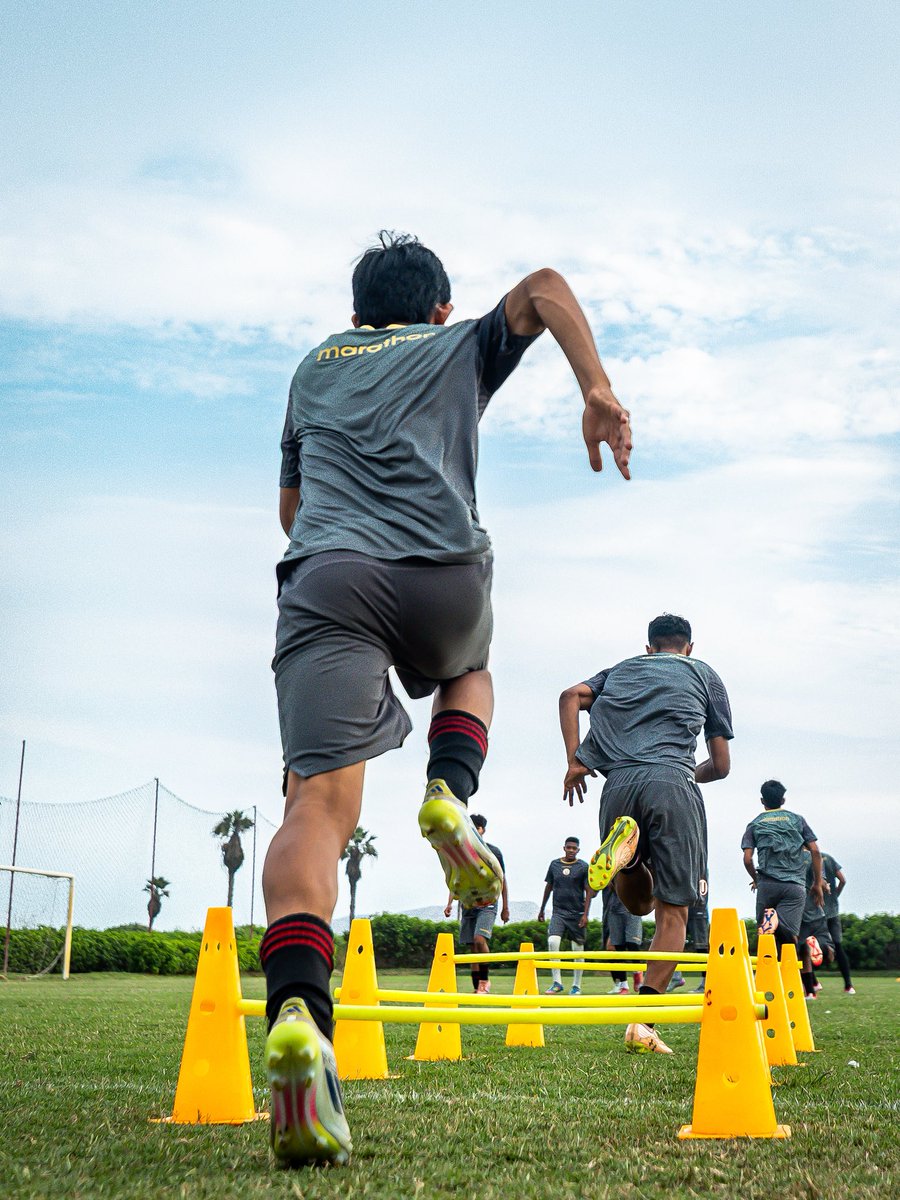 Divisiones Menores - Universitario tweet media