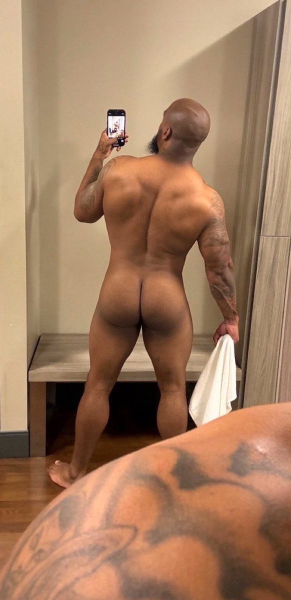 (FEAT. BUSSY)™ 🍑💦 tweet media