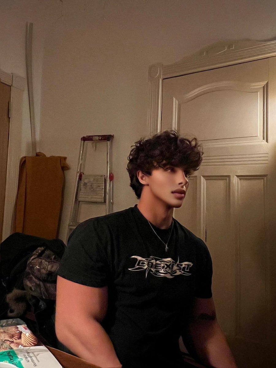 boyfeelsgood tweet media