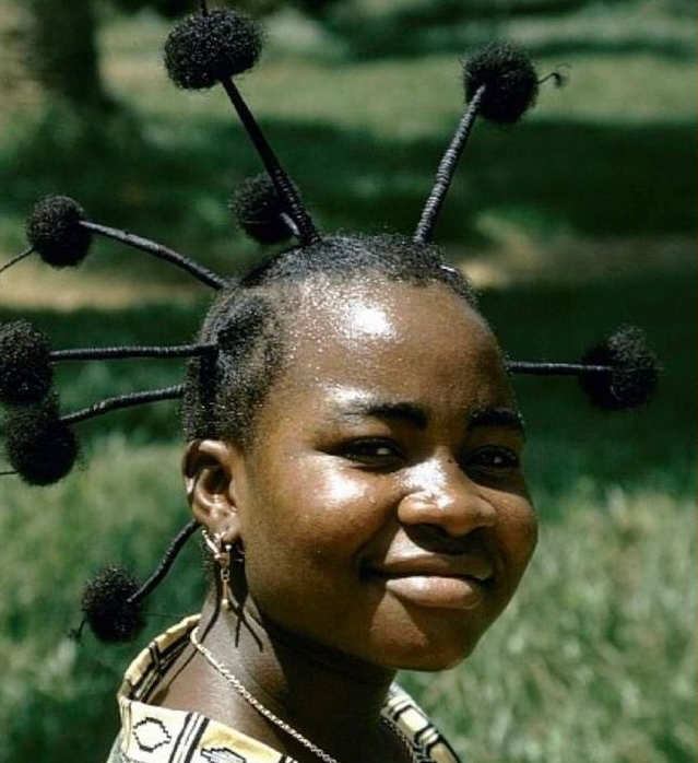 MoyiGlow tweet media