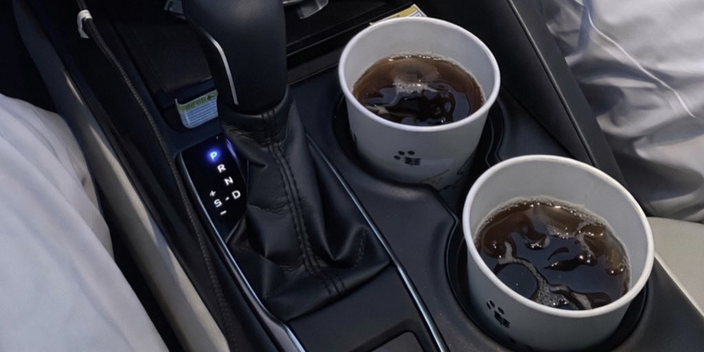 دعاني ياغريب الدار عوّد ..