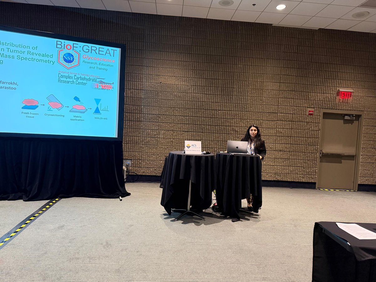 Parastoo Azadi tweet media