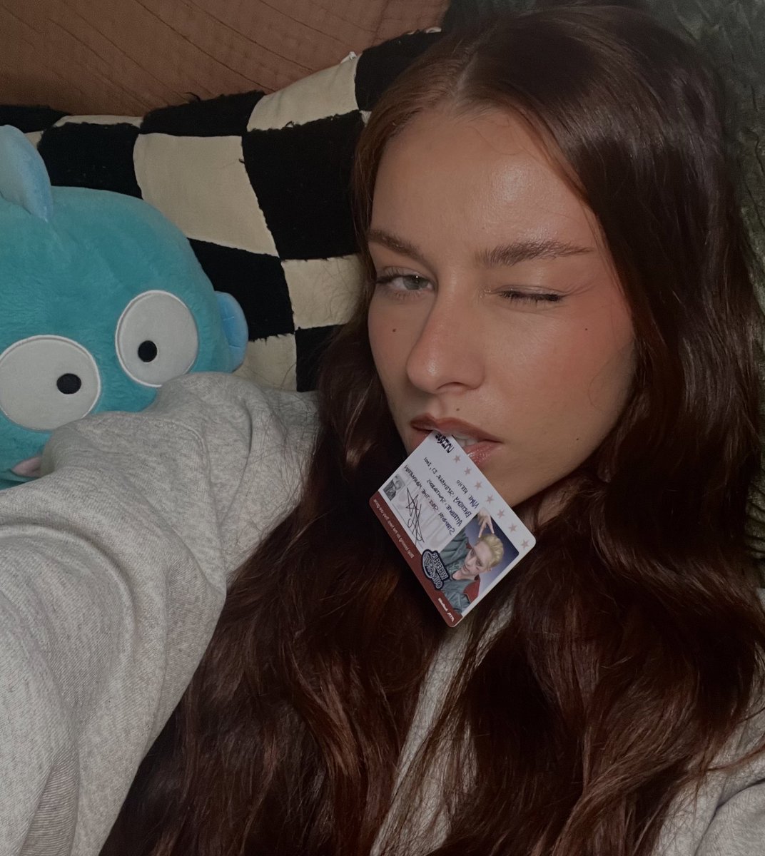 maddie is #yoonique! tweet media