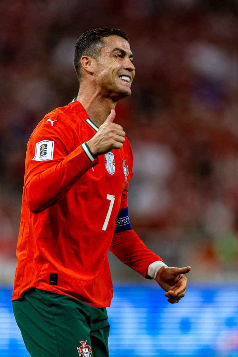 n e e d y tweet media