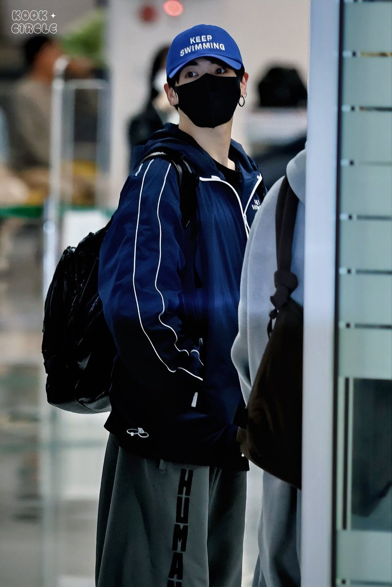 𝑲𝑶𝑶𝑲_𝑪𝒊𝒓𝒄𝒍𝒆🐰 tweet media