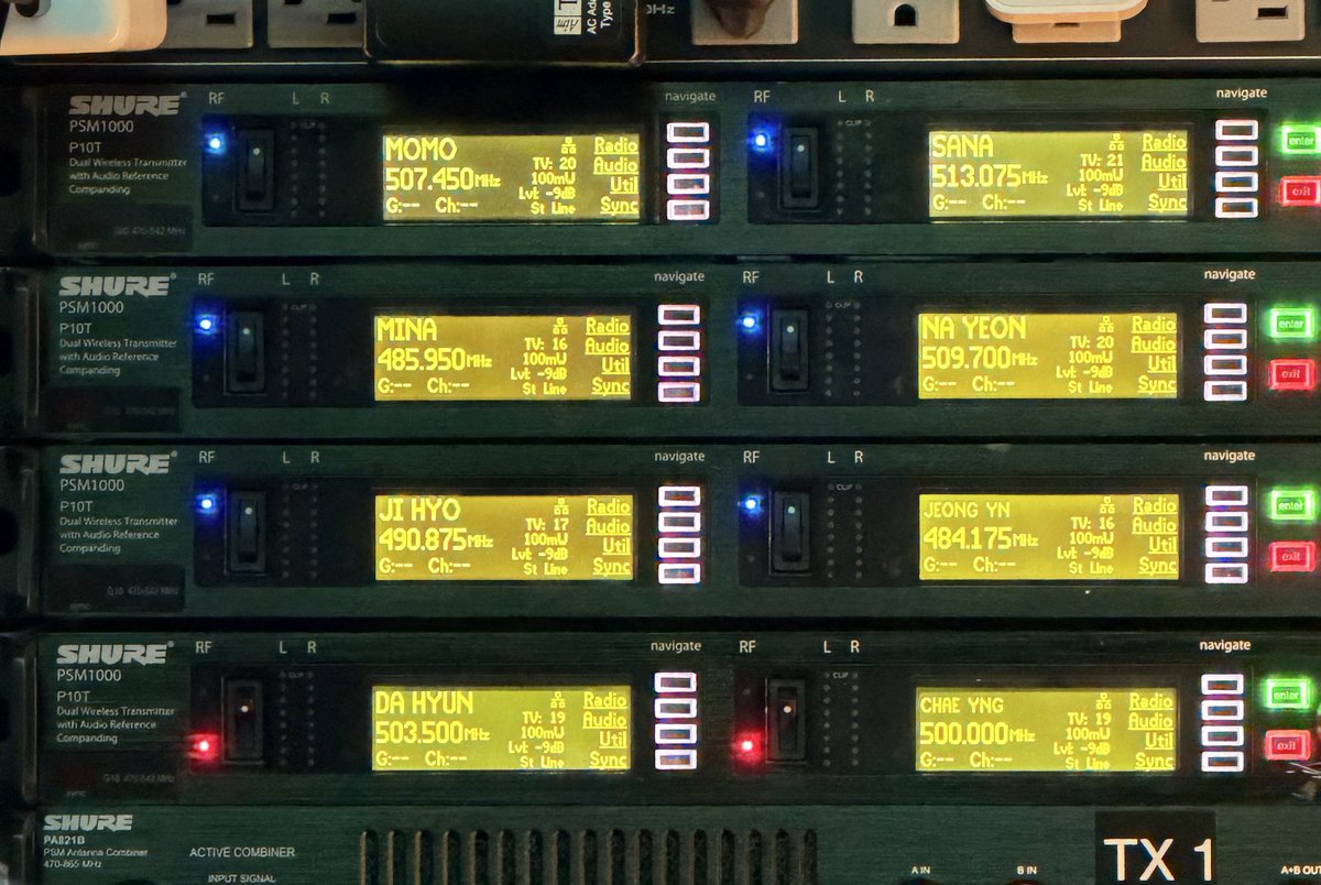 jessi 🐰 tweet media