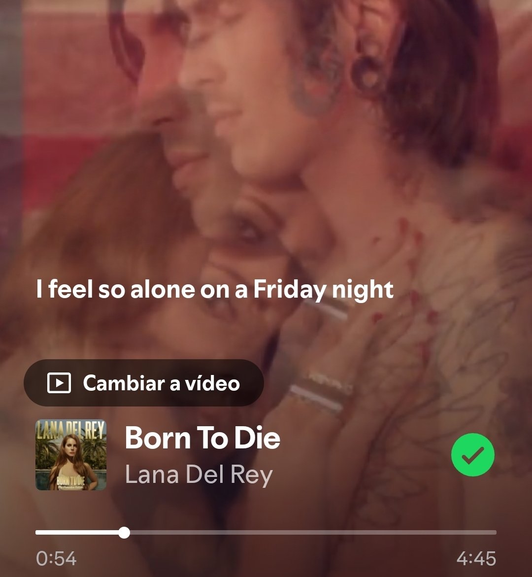 Ḿ̸͖̘̞͇͉̏̆͠i̷͙͒̇̄r̷͙͒͌ą̷͇̔͗̋̐̚n̷̛̝̥̎͊̈d̵̳̠̓̚ͅä̷́͂ tweet media