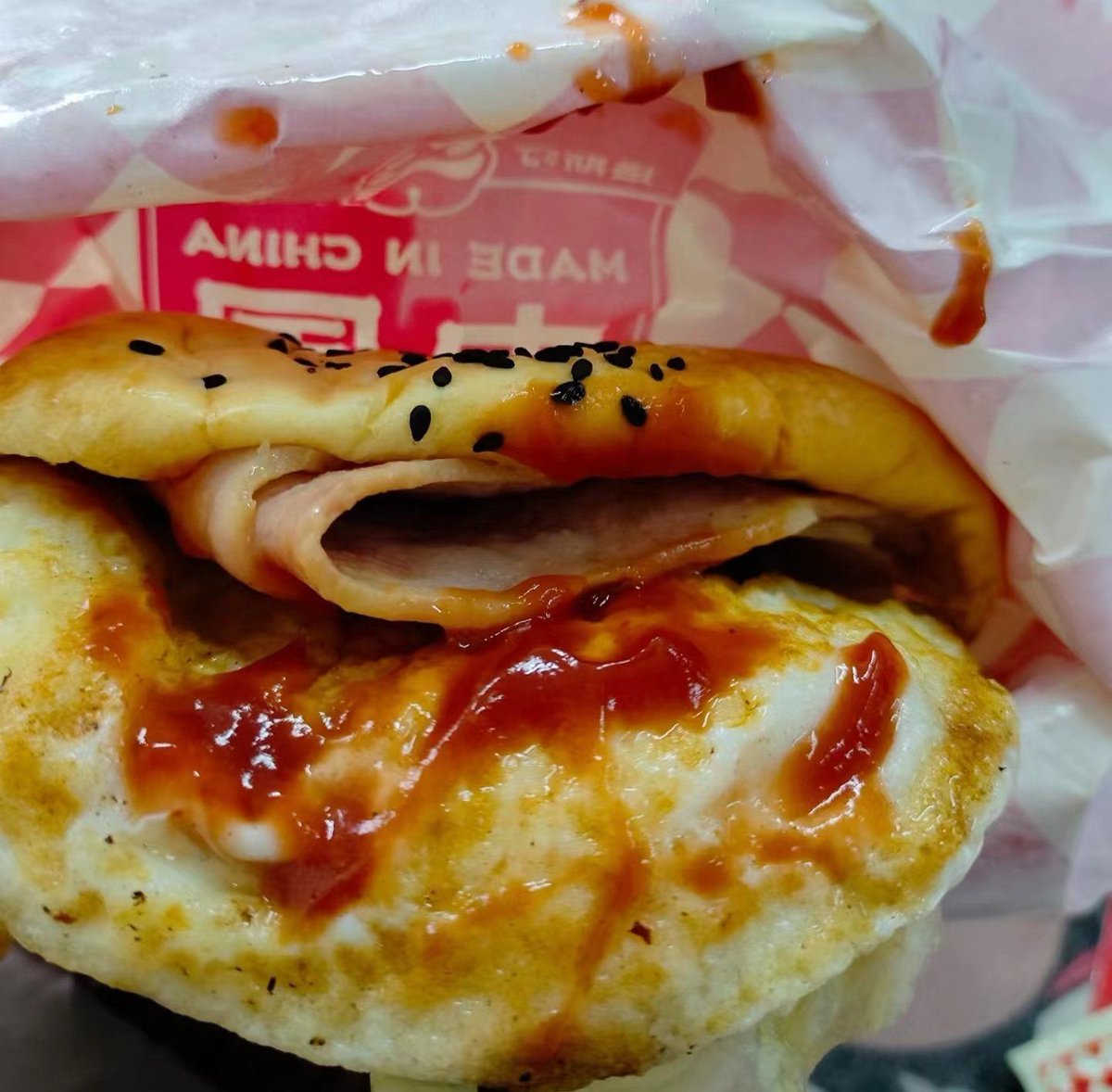 RomanBarb tweet media