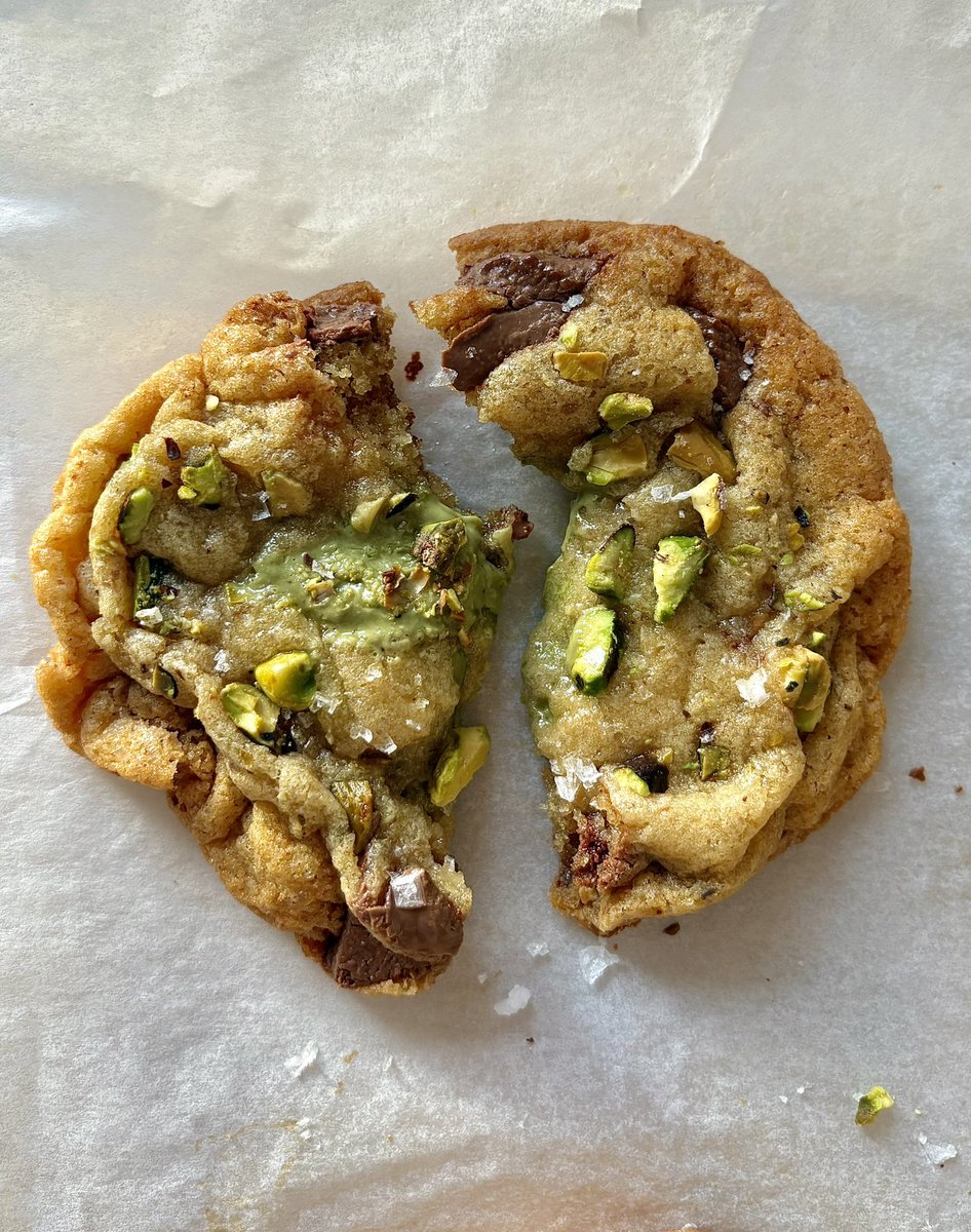 saweeeties tweet media