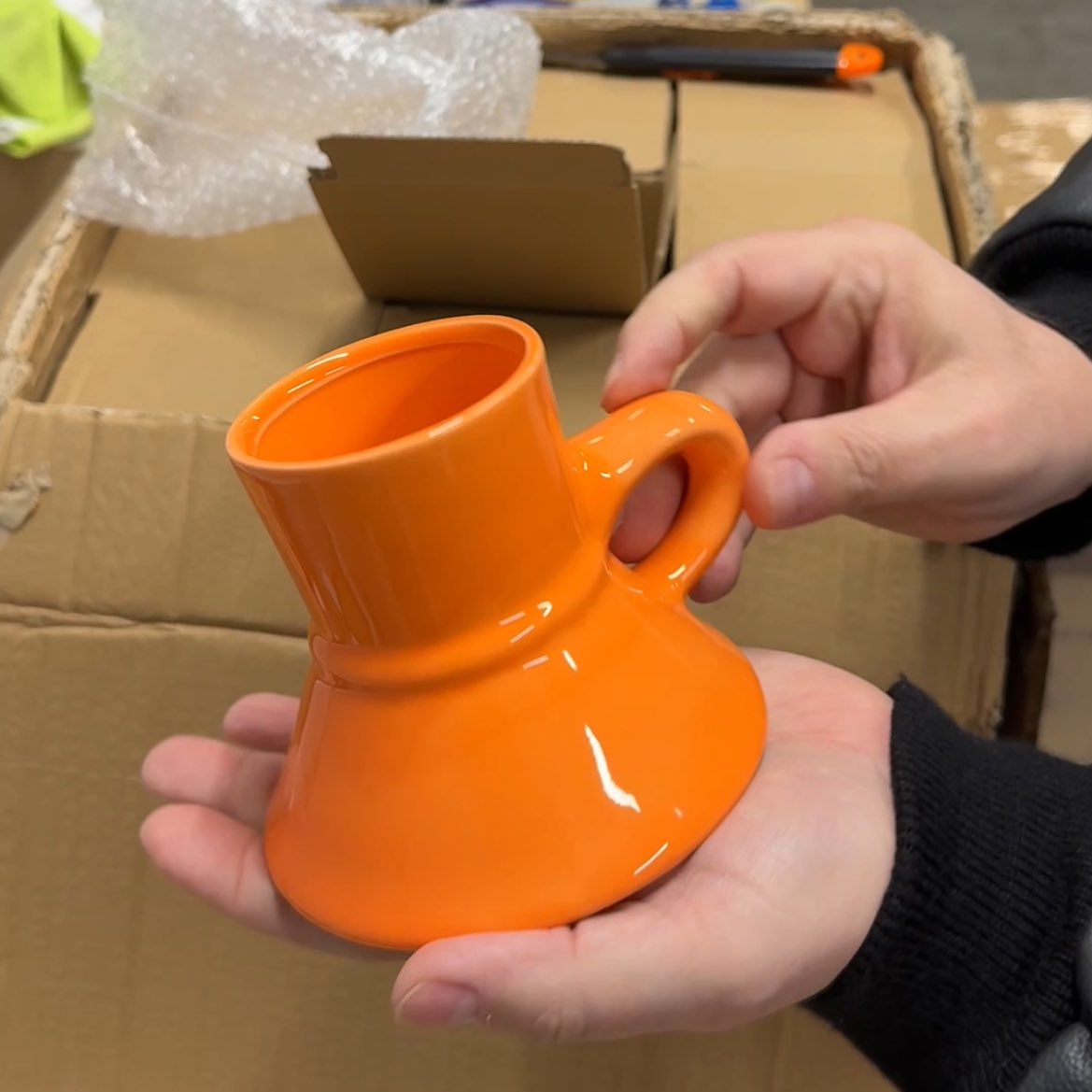 CherryTreeInc's tweet image. We hope you enjoy these Friday mug shots 😉
And, cheers to the weekend!! 🍻

mycherrytree.com/collections/mu…

#cherrytree #mug #mugshot #iykyk #cheers