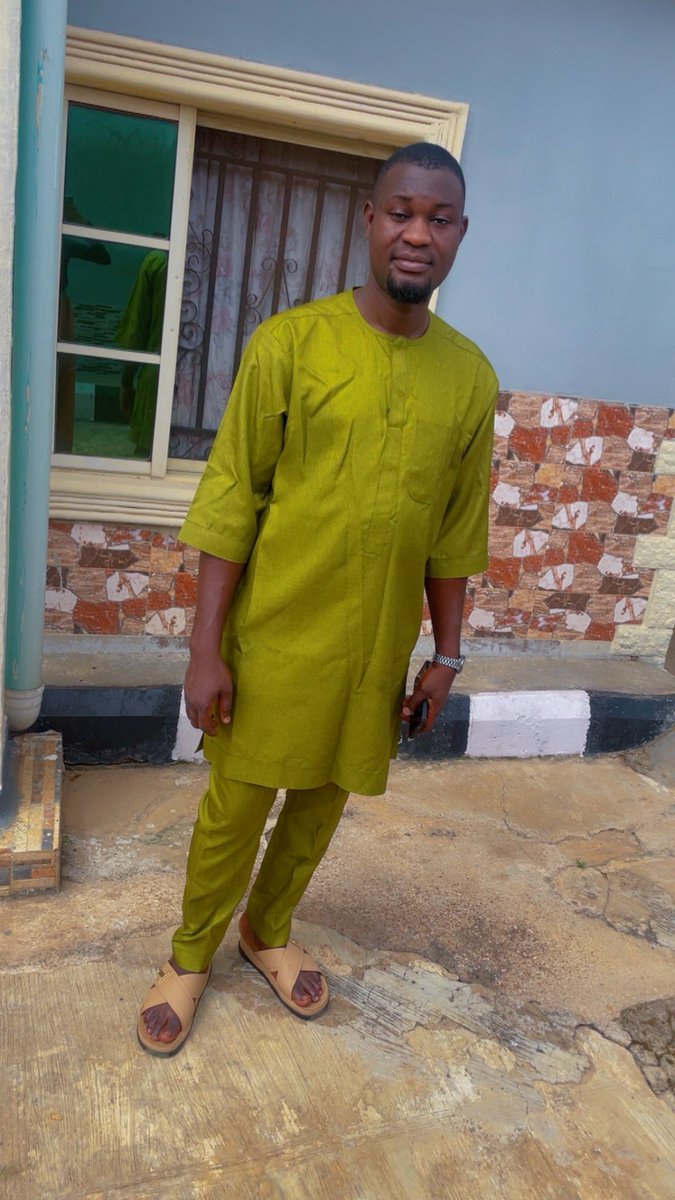 AYOOLA tweet media