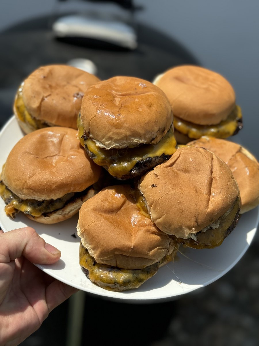 BBQRAY’s BBQ tweet media