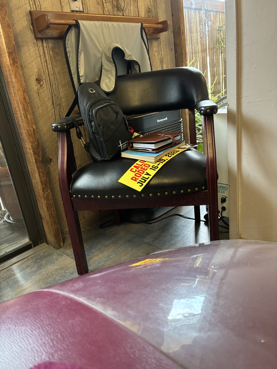 Thankful Grace tweet media