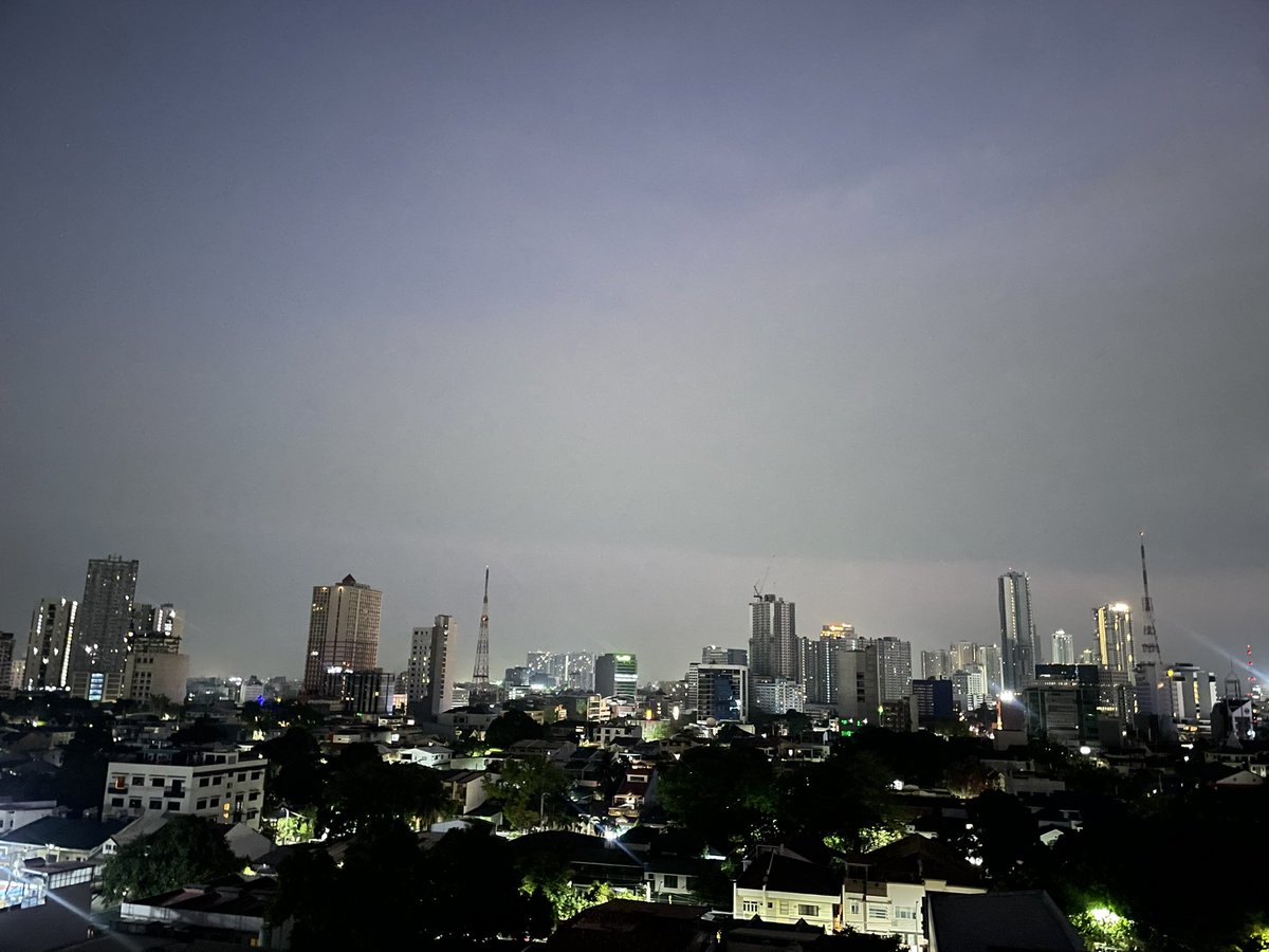 Xplicitwen's tweet photo. As of now medyo bitin pa ako sa buhay, gusto ko pa maranasan ibang bagay, pero alam ko nag sisimula pa lang ako. Sana tumagal pa ako para maranasan yung mga ibang bagay, sa lawak ba naman ng mundong ito ano ba malay ko HAHAHAHA https://t.co/99ZcH6BtjN