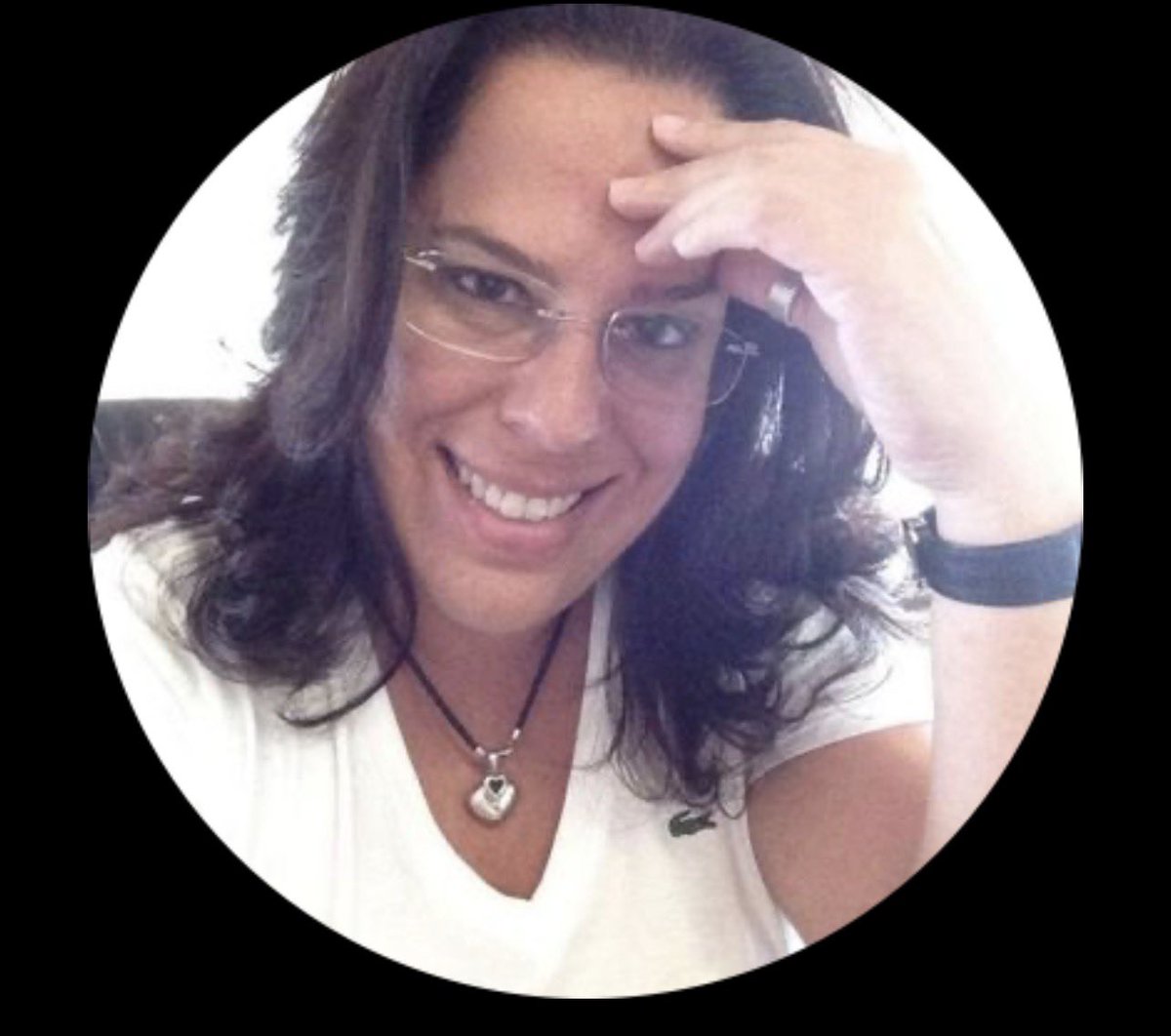 carlosoleea tweet media