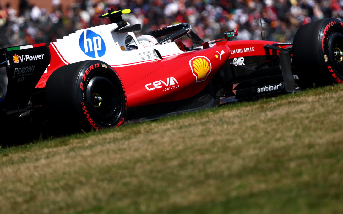 Motorsportive tweet media